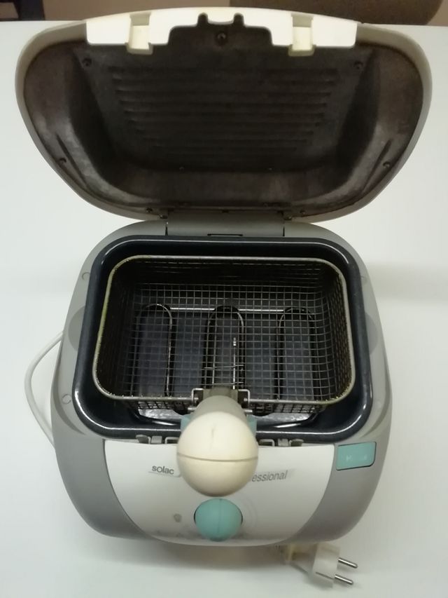 El CRUJIDO que Amas: La Freidora Clásica de Aceite