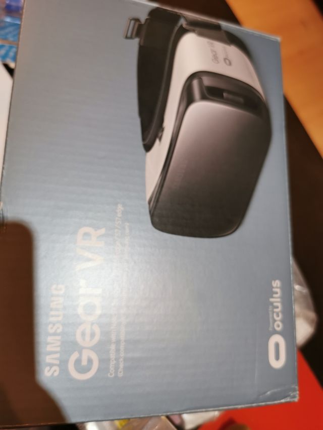 vendo Samsung gear vr.