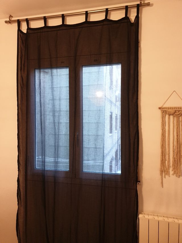 Cortina negra IKEA Wilma