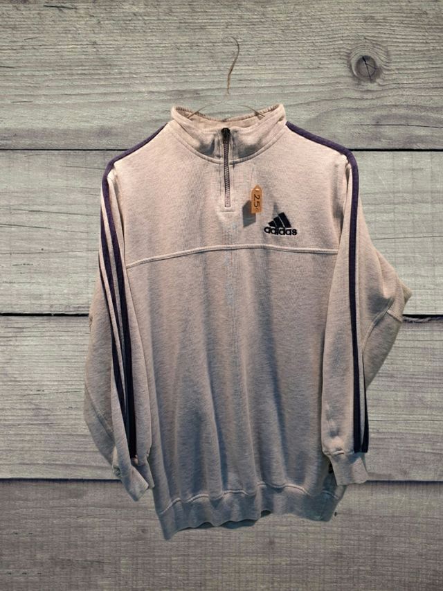 Llevando Won cura Sudadera Adidas 90's de segunda mano por 25 € en Castellón de la Plana en WALLAPOP Llevando Won cura Sudadera Adidas 90's de segunda mano por 25 € en Castellón de la Plana en WALLAPOP