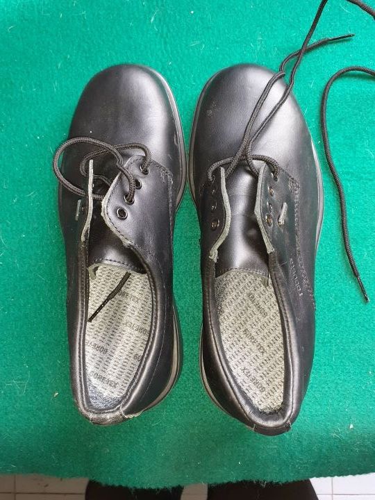 zapatos robusta goretex. tallas 35, 39 y 45