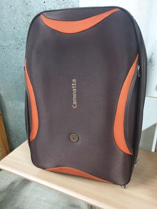 Maleta Caminatta grande. Nueva a estrenar de segunda mano por 50 EUR en Els  Pallaresos en WALLAPOP