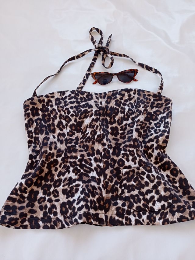 Pin Up Top de Leopardo estilo Vintage