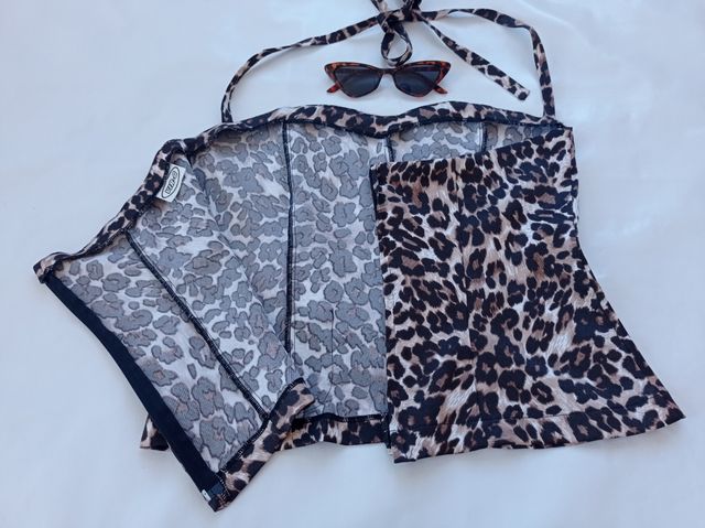 Pin Up Top de Leopardo estilo Vintage