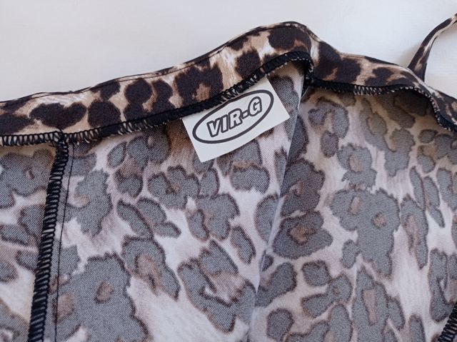 Pin Up Top de Leopardo estilo Vintage