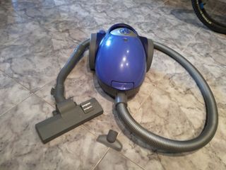 Aspirador bluesky de segunda mano por 30 EUR en San Fernando de Henares en  WALLAPOP