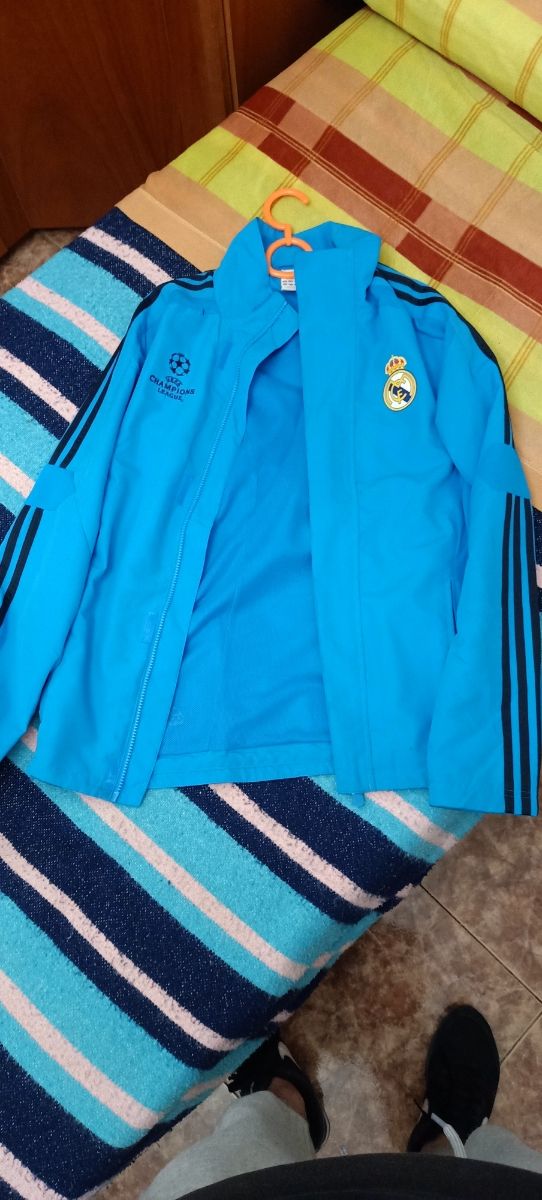Sudadera oficial del real madrid