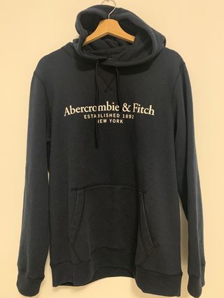 Sudadera Abercrombie second hand for £30 in Escaldes in WALLAPOP