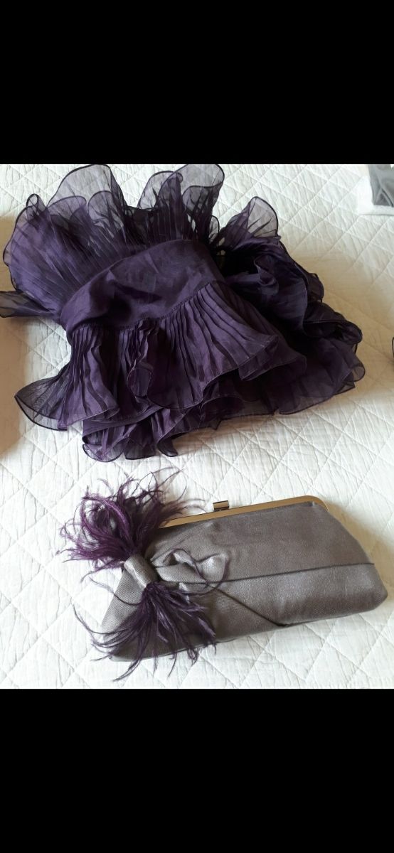 Bolso de fiesta y foular a juego