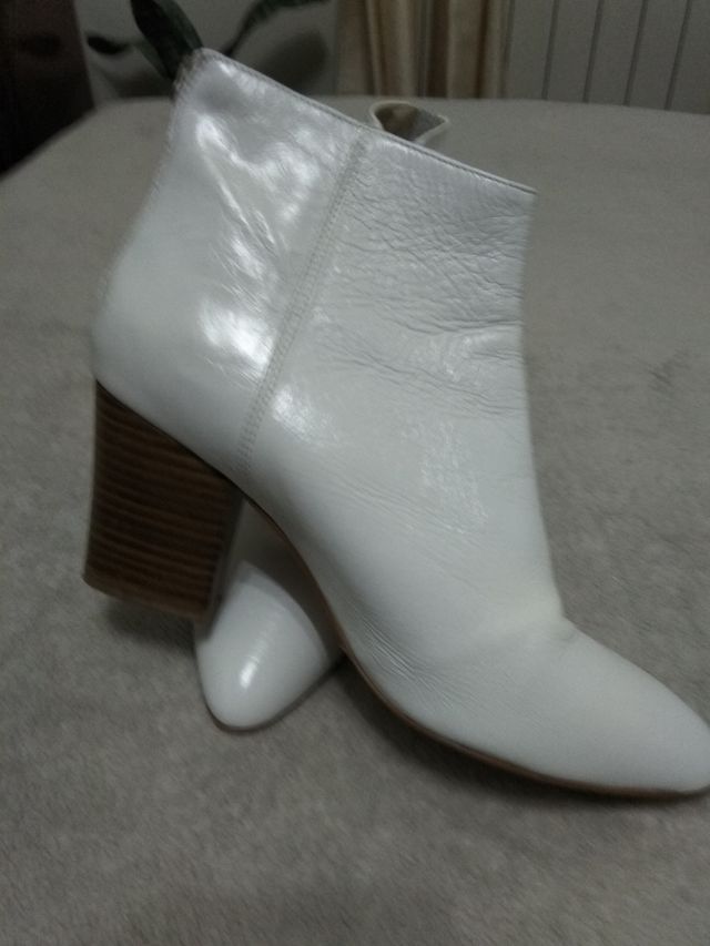 Botines Zara cuero blanco