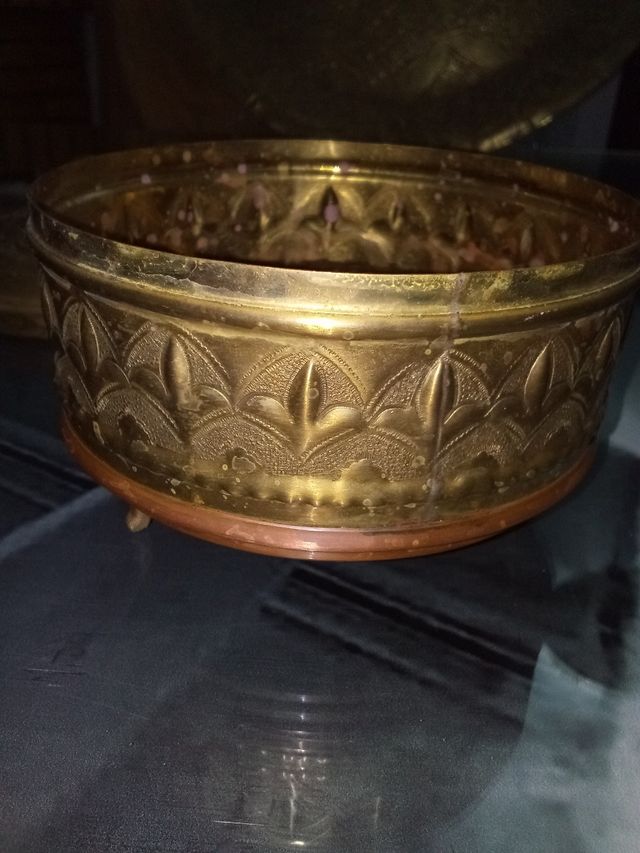 ESPECTACULAR BOMBONERA GRIEGA ANTIGUA