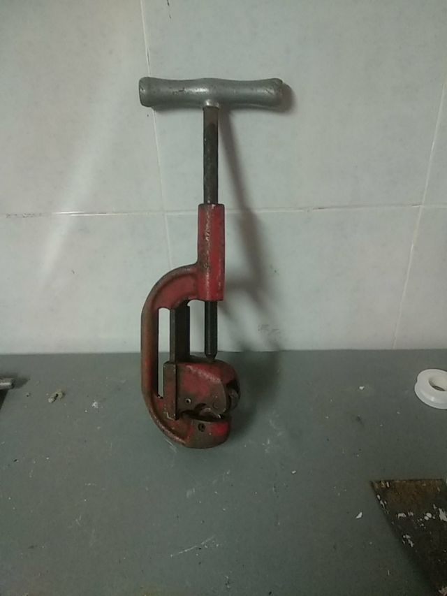 Cortatubo 1/4 - 2"