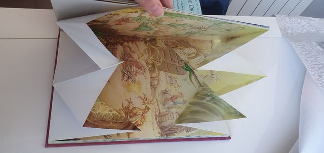 Libro infantil "La búsqueda del Dragón"