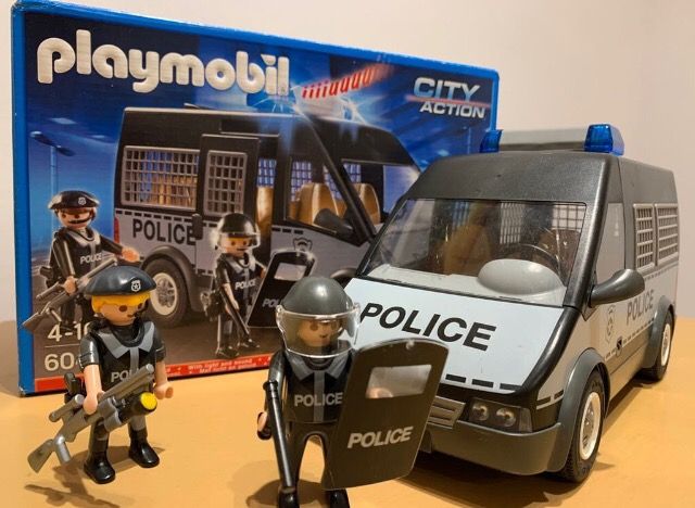Playmobil city Action .. ref 6043