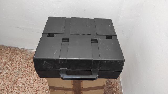 Máquina de escribir Olivetti Studio 46