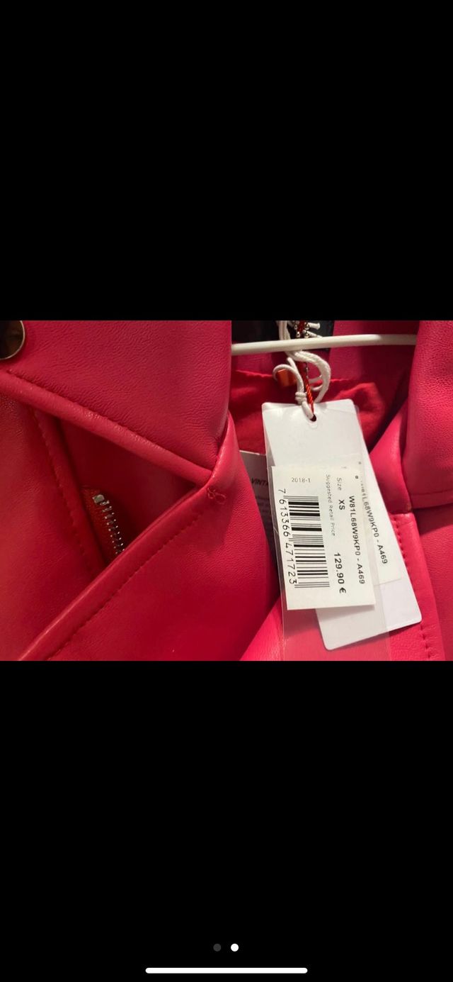 Bicker fucsia de la marca Guess