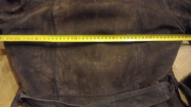 Pelliza marrón de piel