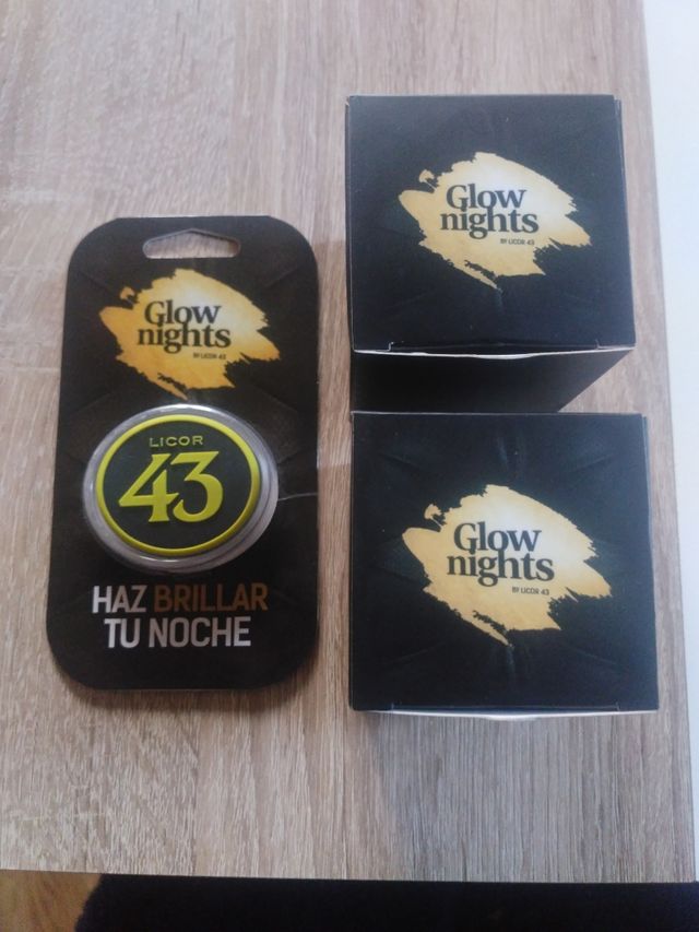 Mini Altavoz Portátil Bluetooth + Popsocket Movil