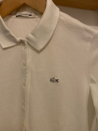 Polo Lacoste - mujer - manga larga - talla 38 de segunda mano por 32 EUR en  Barcelona en WALLAPOP