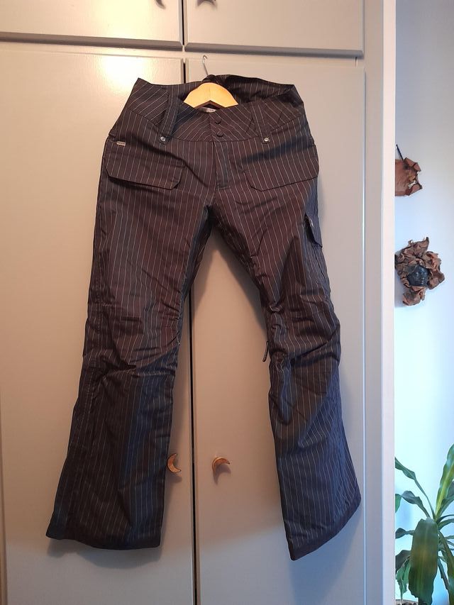 Conjunto de chaqueta y pantalon para esquiar