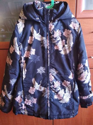 Chamarra niña de Forum Sport. de segunda mano por 17 EUR en Los Castaños en  WALLAPOP