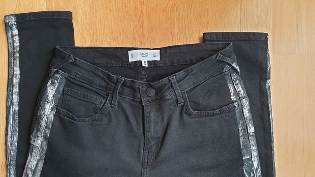 Pantalon negro MANGO T-38 push up