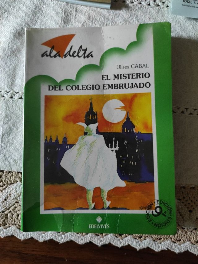El misterio del colegio embrujado