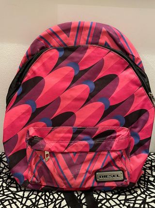 Mochilas Escolares de segunda mano por 5 EUR en Sabadell en WALLAPOP
