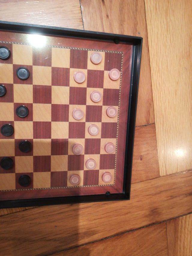 Tablero de ajedrez y damas magnetico