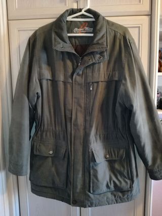 Trenca hombre c\u0026amp;a talla L. de segunda mano por 24 EUR en Madrid en  WALLAPOP