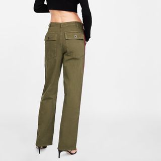 Pantalón ancho caqui banda ZARA - ZARA