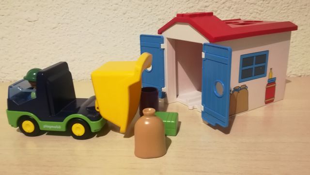 PLAYMOBIL 123 - VOLQUETE GARAJE Y CARRUAJE