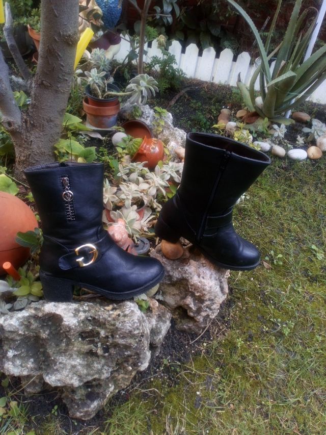 Botines negros N 37/38