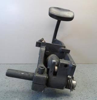 PEDAL DE FRENO PARA CARRETILLA ELEVADORA