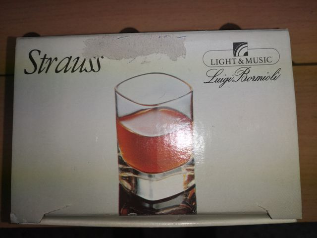 Vasos de cristal Luigi Bormioli (tamaño chupito)
