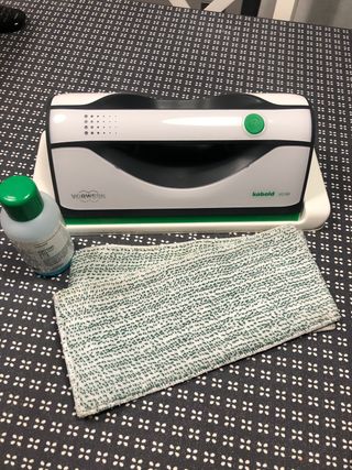 Máquina limpia cristales VORWERK de segunda mano por 90 EUR en Palau-Solita  I Plegamans en WALLAPOP