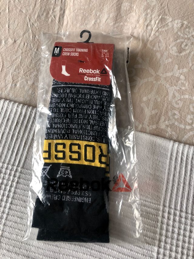 tanto Horno Pendiente Calcetines medias Reebok Crossfit de segunda mano por 10 € en Madrid en WALLAPOP tanto Horno Pendiente Calcetines medias Reebok Crossfit de segunda mano por 10 € en Madrid en WALLAPOP