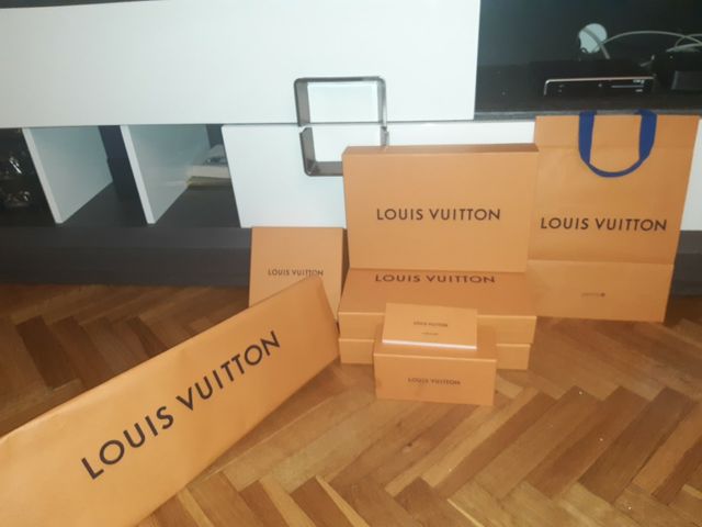 Caja Louis Vuitton