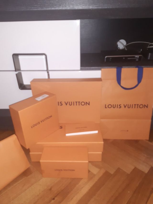 Caja Louis Vuitton