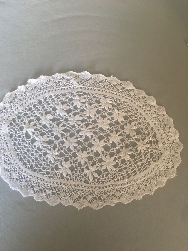 Panno in pizzo all'uncinetto