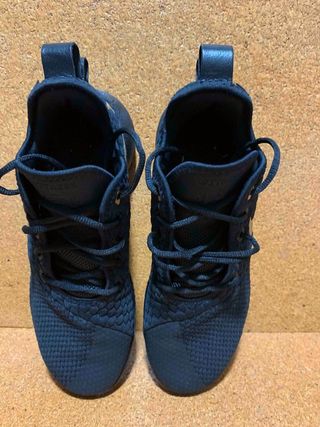 Nike Lebron Witness III Negras de segunda mano por 45 EUR en Sevilla en  WALLAPOP