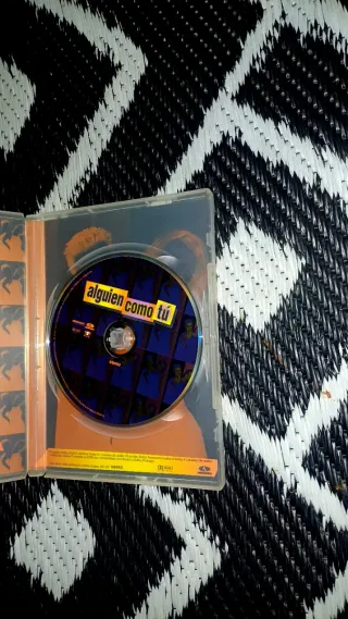 ALGUIEN COMO TÚ: DESCATALOGADA DVD