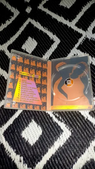 ALGUIEN COMO TÚ: DESCATALOGADA DVD