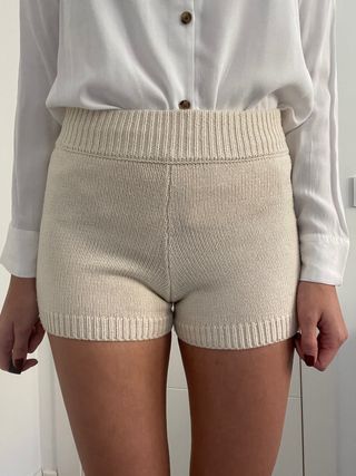 Aunque en las redes dicen que son unas braguitas, estos pantalones cortos  de Zara son la nueva obsesión de las reinas de Instagram