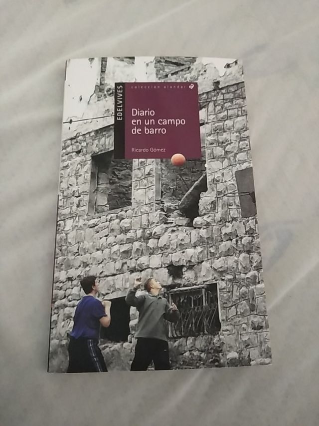 Diario en un campo de barro