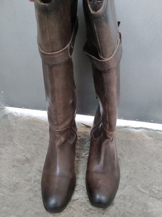 Botas George Rech de segunda mano por 15 EUR en Leganés en WALLAPOP