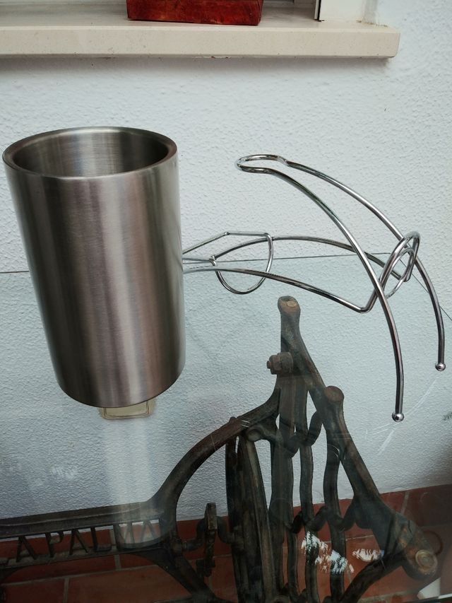 Botellero y enfriador de vino
