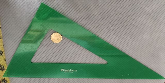 Cartabón Faber-Castell