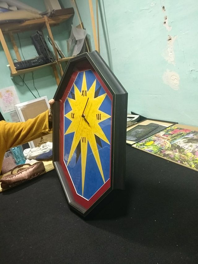 Reloj de pared, pintado a mano, diseño único