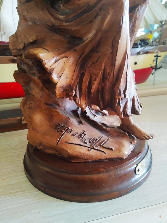 ESCULTURA TERRACOTA FIRMADA G. GUSSELLA